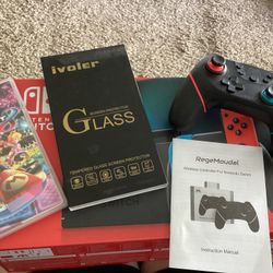 Nintendo Switch + Extras