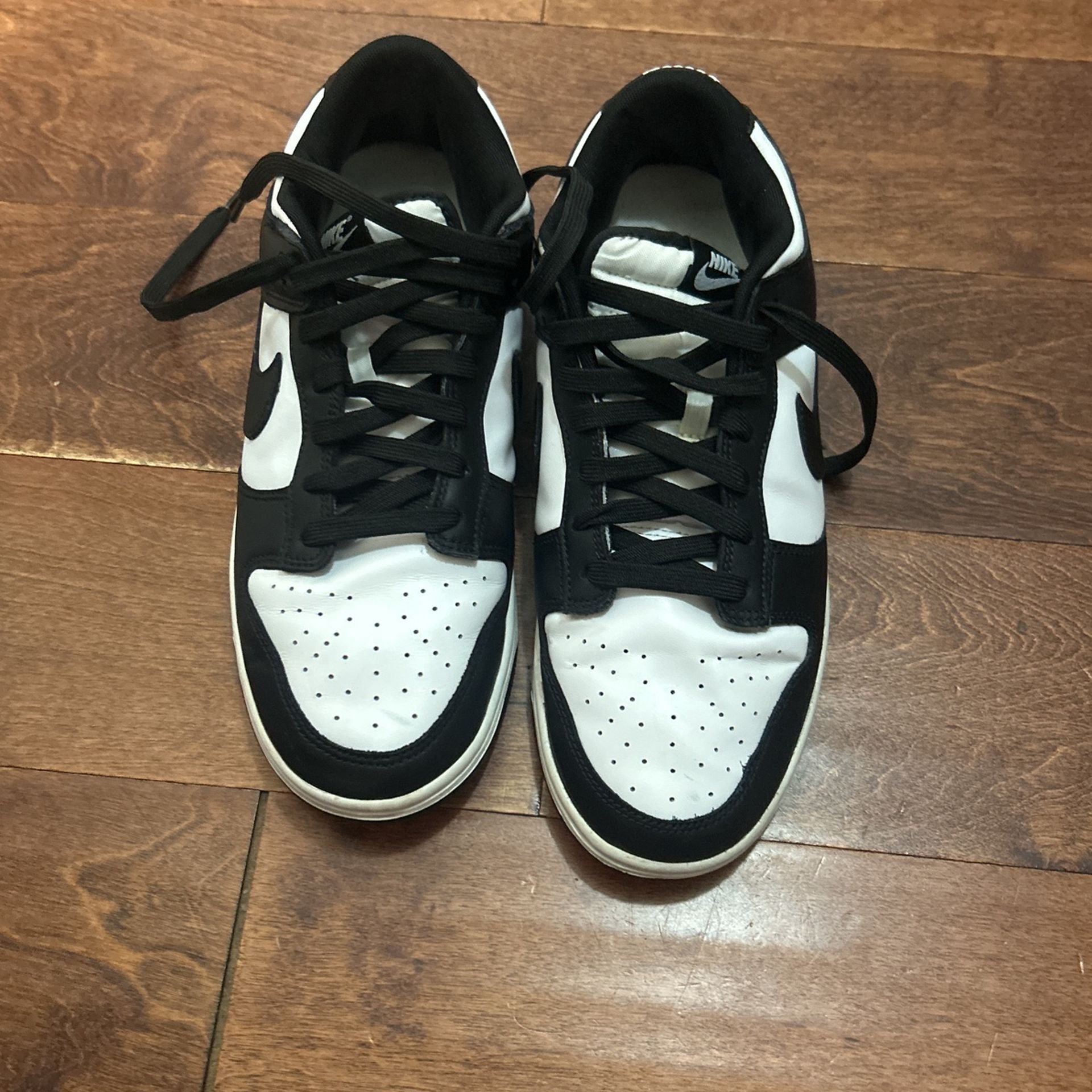 Jordan 1 Low Pandas