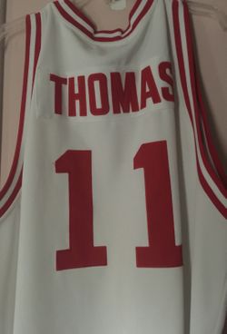 Isaiah Thomas college jersey