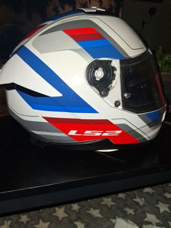 Size medium LS2 motorcycle helmet
