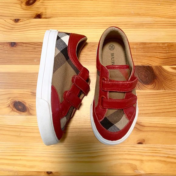 Burberry Kids Sneakers Size 6c