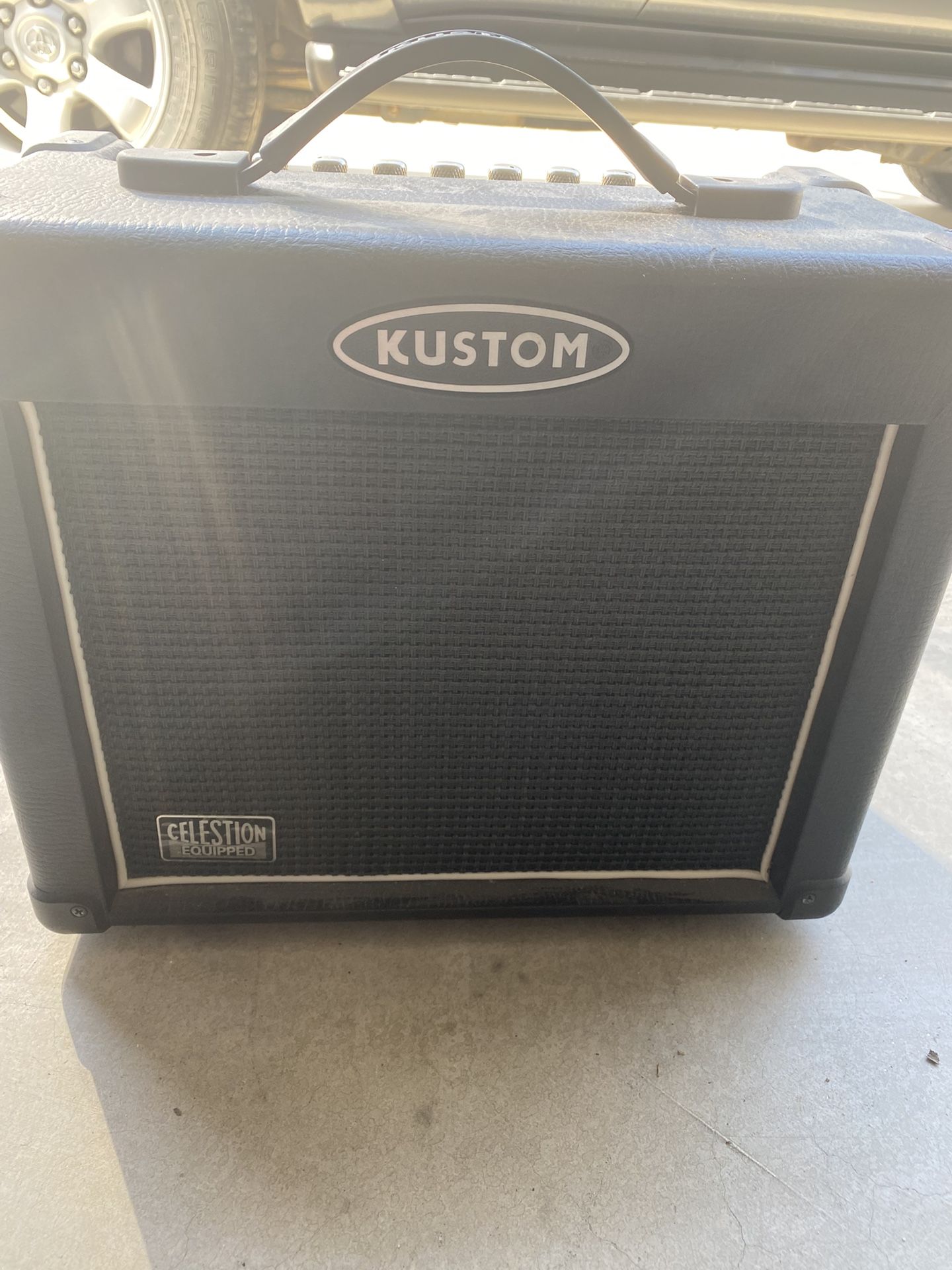 Kustom Arrow 16dfx Guitar Amp