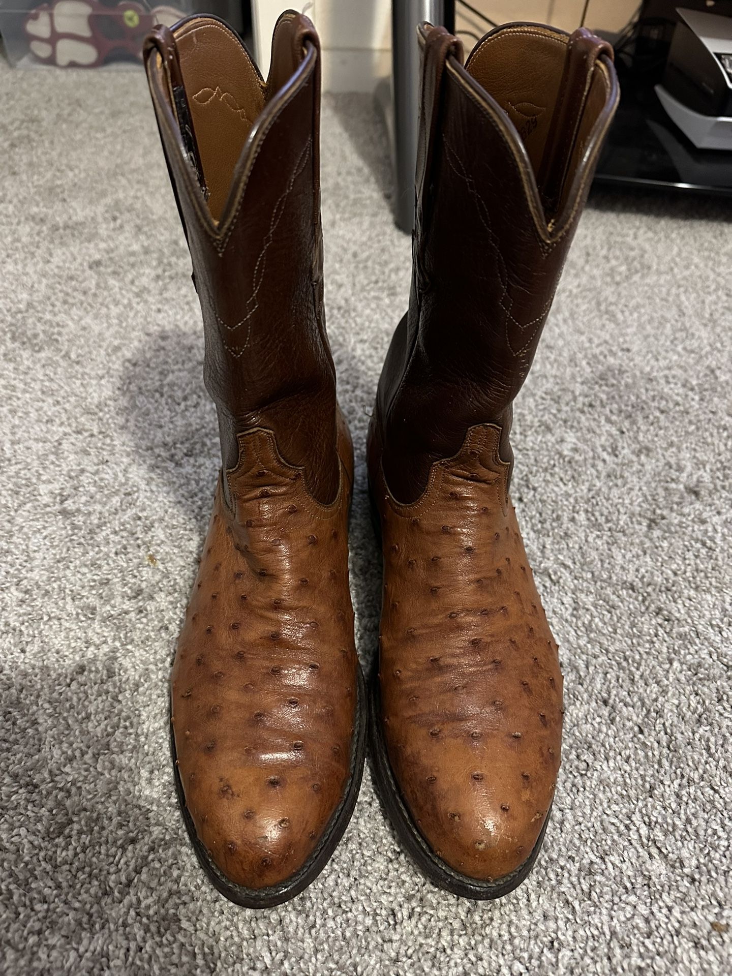 Lucchese Boots ( Size 9.5 ) Used