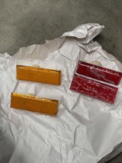 1987 Cutlass Side, Bumper, Light Reflectors