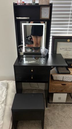 Vanity Set w/ chair