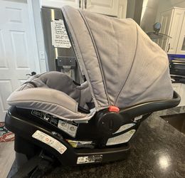 Graco SnugRide, SnugLock 35 Infant Car Seat