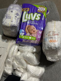 New born diapers