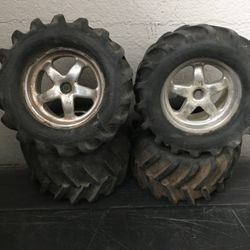 Traxxas T Maxx E Maxx 4x4 Tires Set Remote control Monster truck