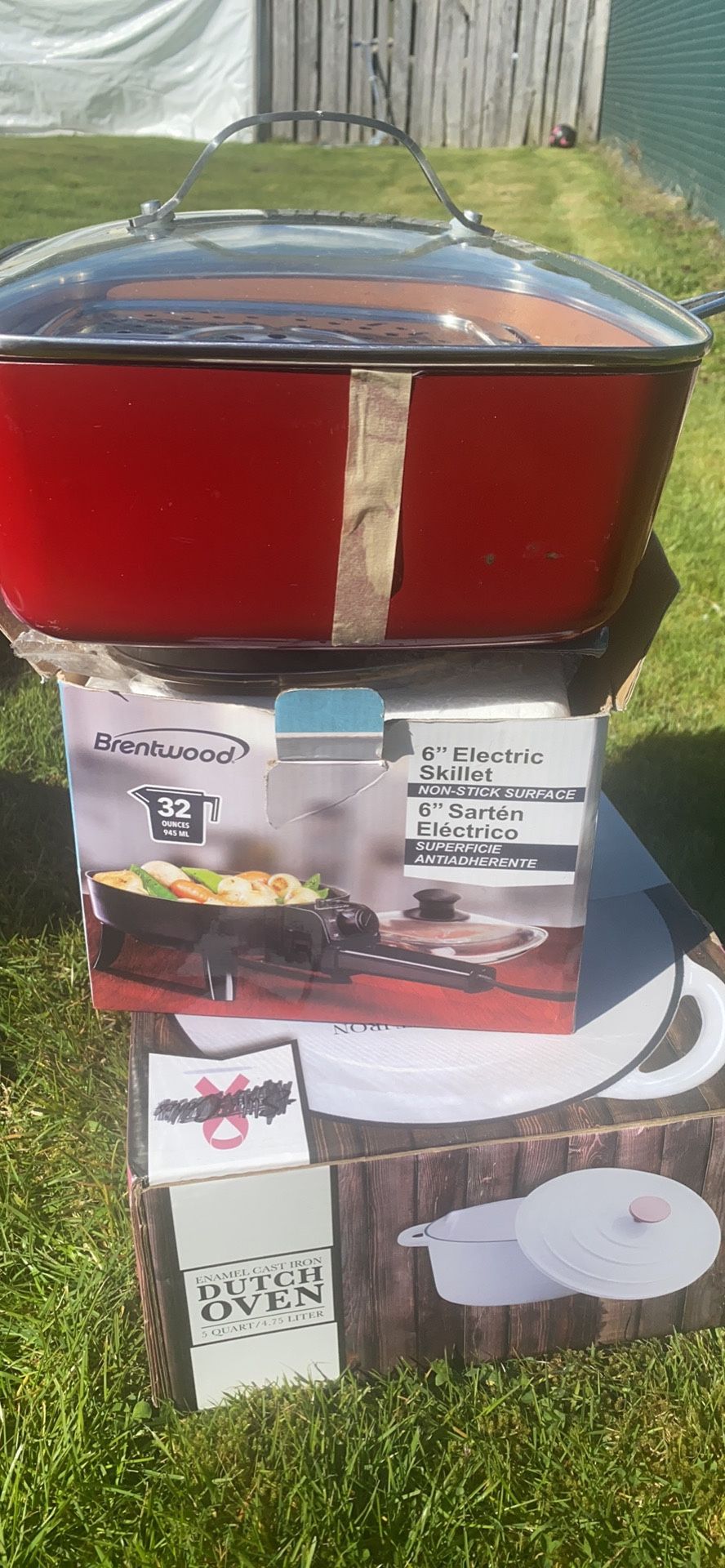 Cooking Pans Brand New Perfect For an Inexpensive Gift π