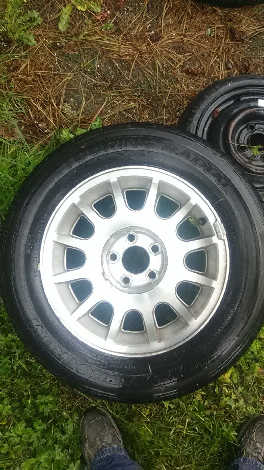 Ford 5 lug 16x7j 4.54 toyo spectrum p225/60 r 16