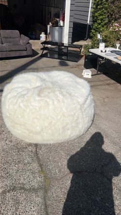 Poof Chair
