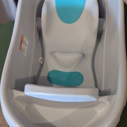 Comfy Clean Deluxe Newborn To Toddler Tub