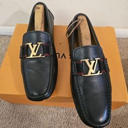 LOUIS VUITTON RARE MENS SHOES 