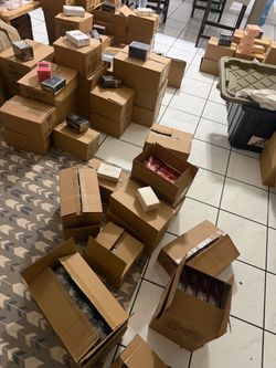 🚨BULK ONLY COLOGNES🚨