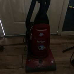 Dirt Devil Vacuum 