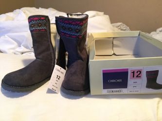 NWT Girls boots size 12 very cute