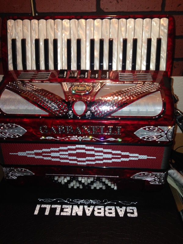 Acordeon teclas Gabbanelli