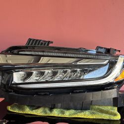 2019-2022 Honda Insight Headlight Left Driver Side Full LED OEM