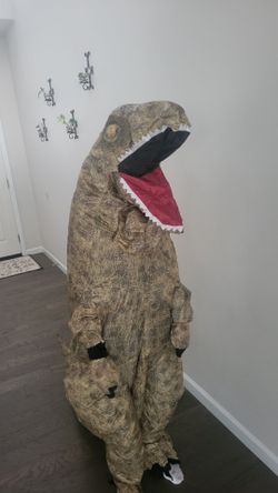 T-Rex inflatable costume Halloween  child size M/L