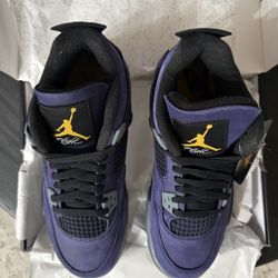 Jordan 4 Lakers (size 7y) 