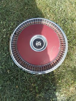 14" chevy nova hubap - red