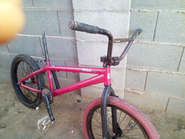 20" Eastern Metalhead
