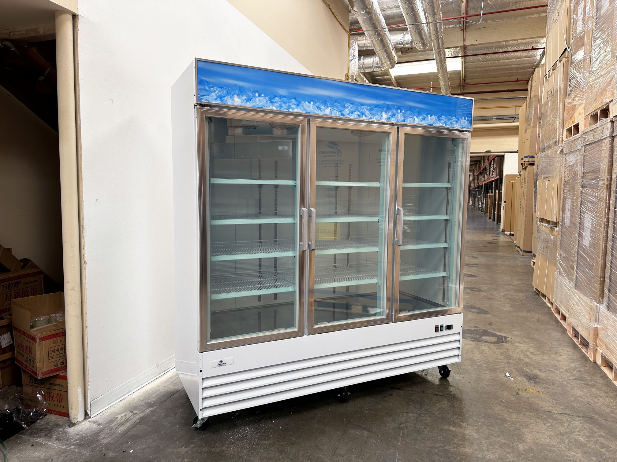 3 glass door Merchandiser Cooler Refrigerator NSF SG1.9L3