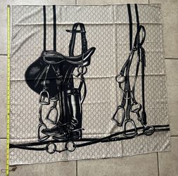 Gucci Printed Silk Twill Carré featuring a black and beige horsebit, stirrup, and chain prin