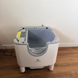 Automatic litter box