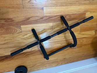 Doorway Pull-Up Bar with Multiple Grip Positions