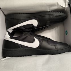 Nike Field General 82 (Size 13)