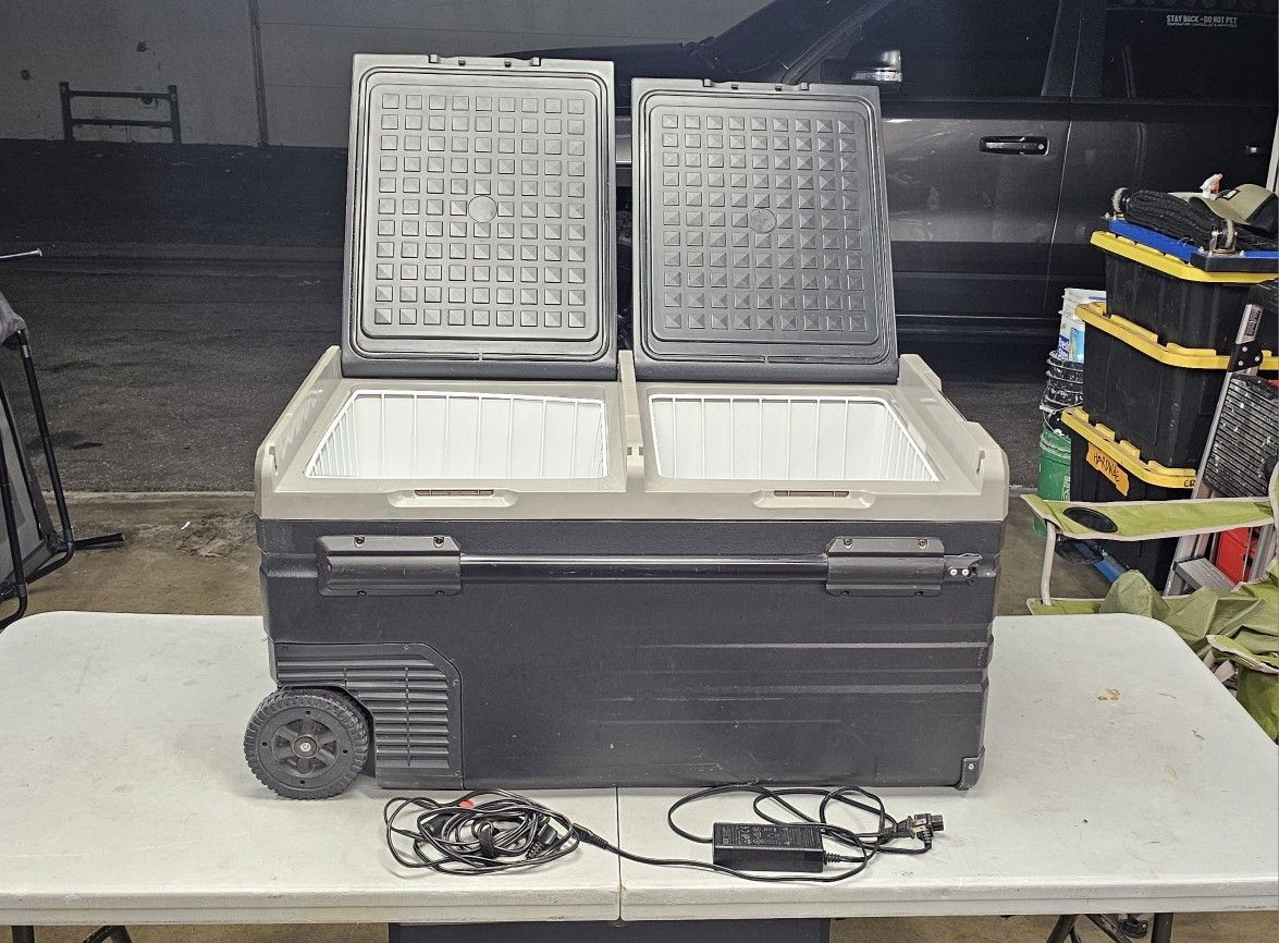 90 Qt AC/DC Dual Zone Camping Cooler/Freezer