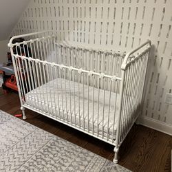 Baby Crib- Bratt Decor iron crib in white