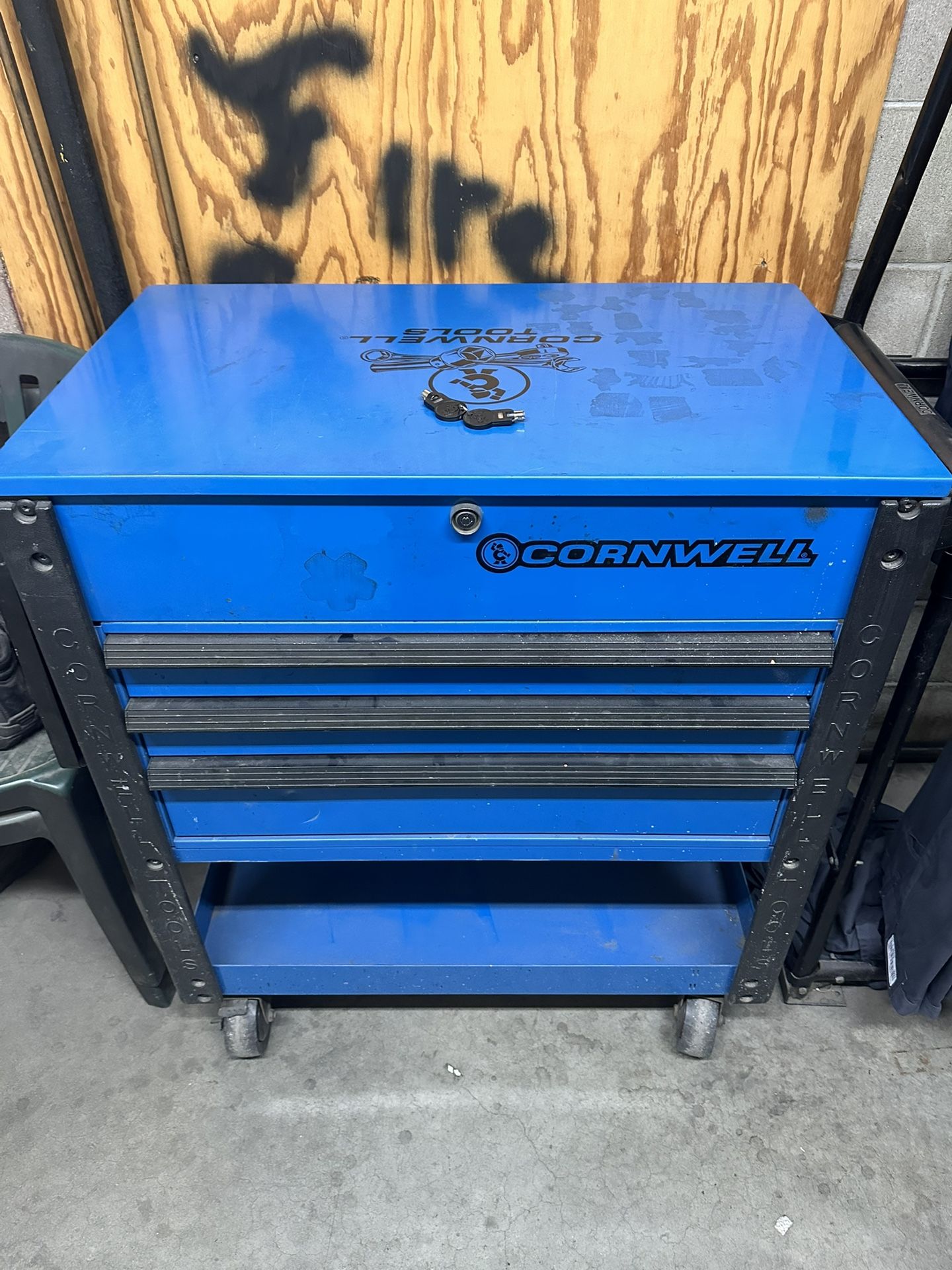 Blue Cornwell 3 drawer cart