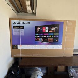 New 65 Inch Oled LG C5 Smart TV 4K UHD with 120 Hz refresh rate brand new in the box.