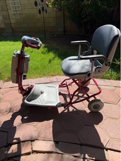 Tzora Classic 4-Wheel Mobility Scooter – $750 CASH ONLY