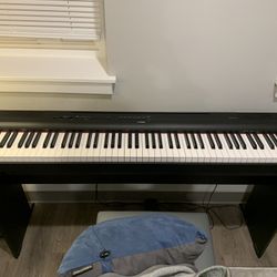Yamaha Piano P125