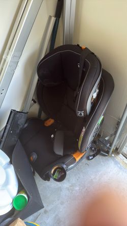 Chicco car seat