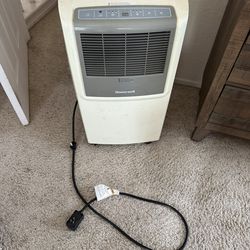 Portable Air Conditioning Unit