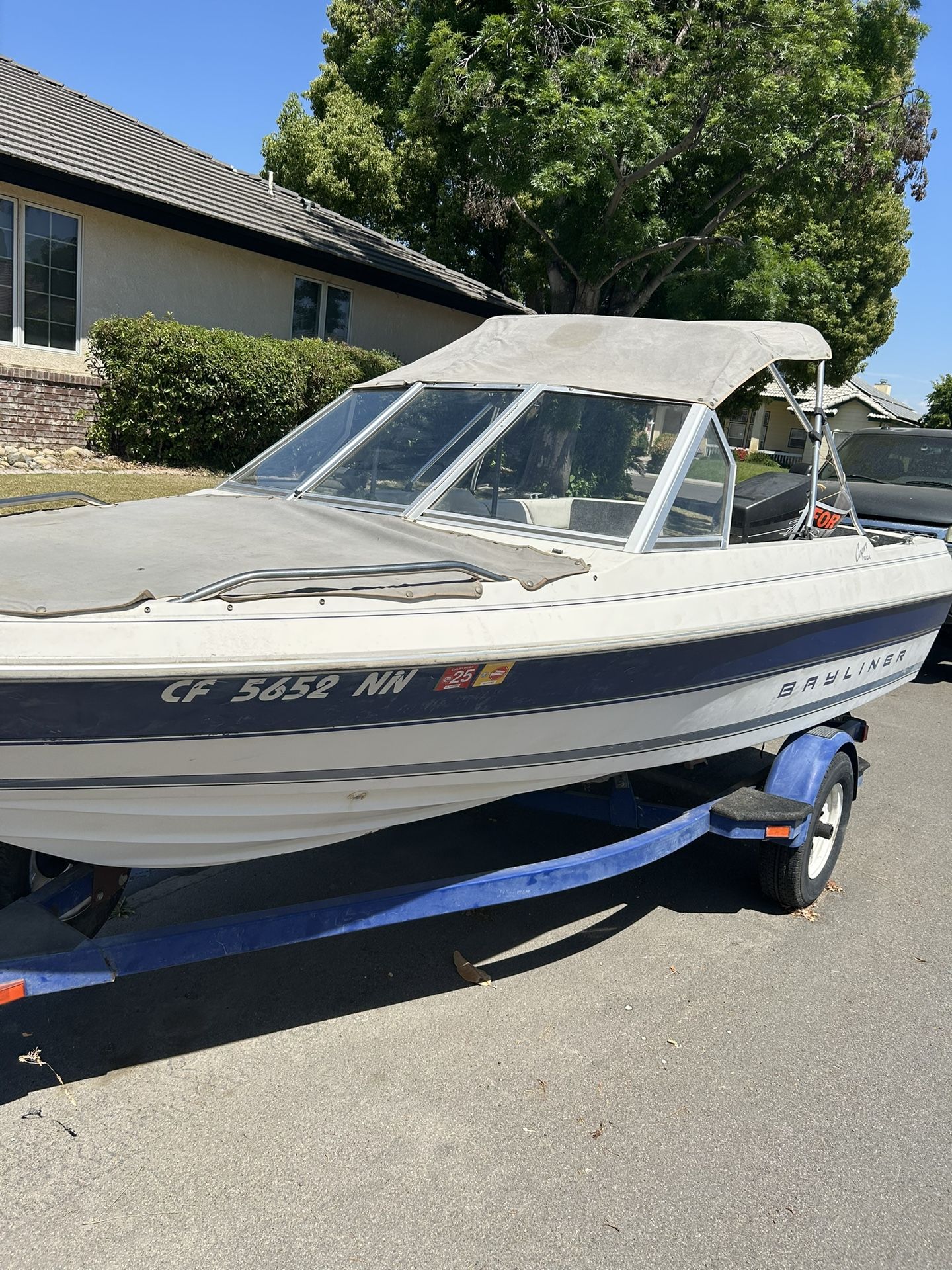 17Ft Bayliner for sale