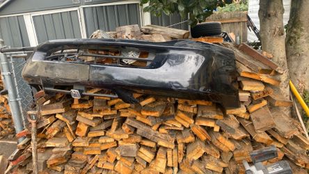 Body parts for a Honda Accord 98