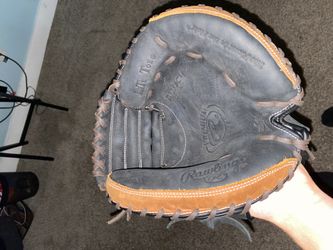 Baseball glove