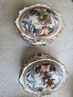 Vintage Capodimonte Italy Porcelain Cherub Bowls - Matching Pair w/ Tags