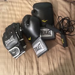 Workout Set With Jump Rope, Gloves For Boxing And UFC
