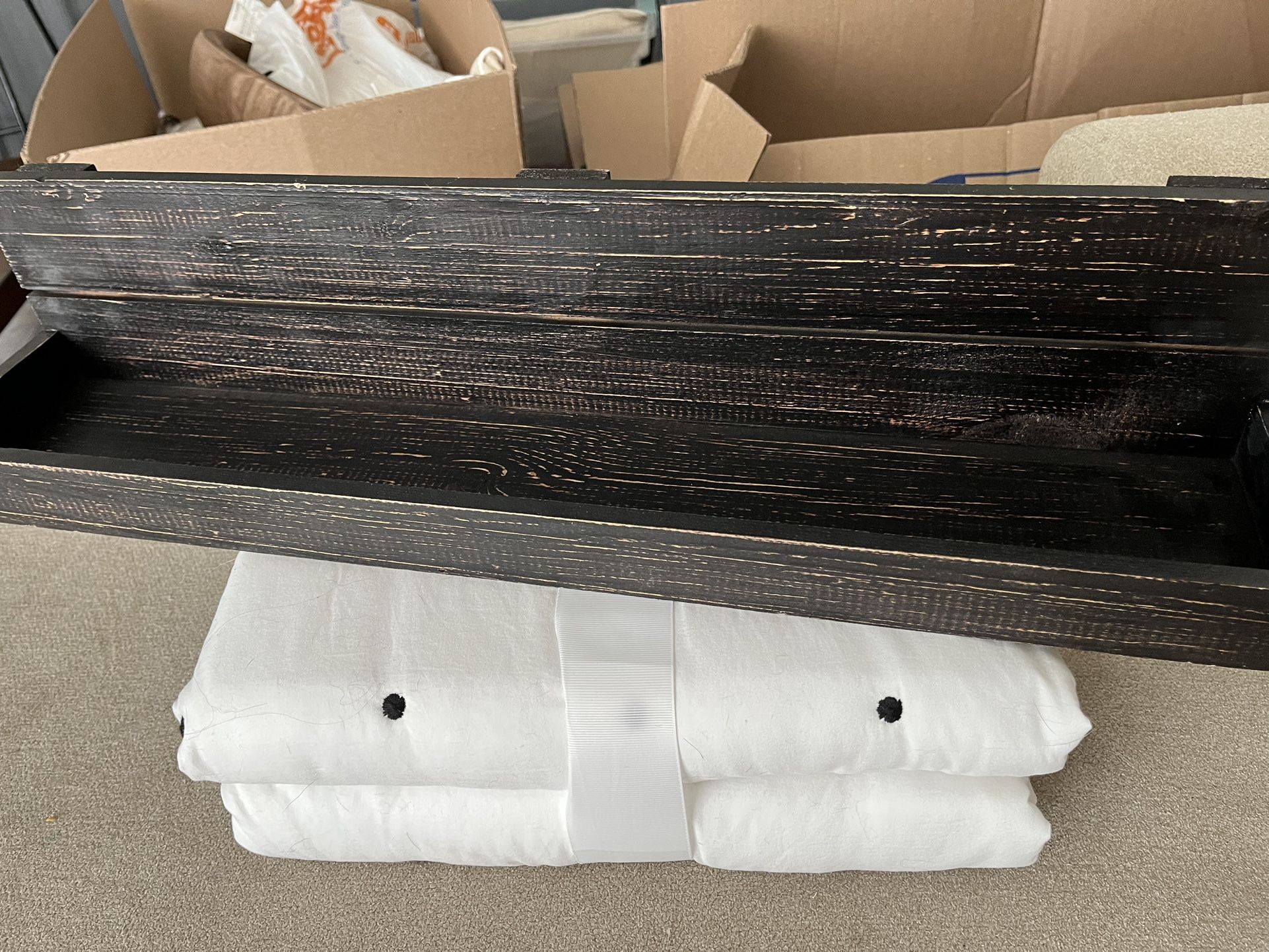 Brand New Gorgeous Shelf For The Wall. You Can Put Pictures On It Or Just decor