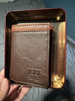 Levis Leather Wallet 