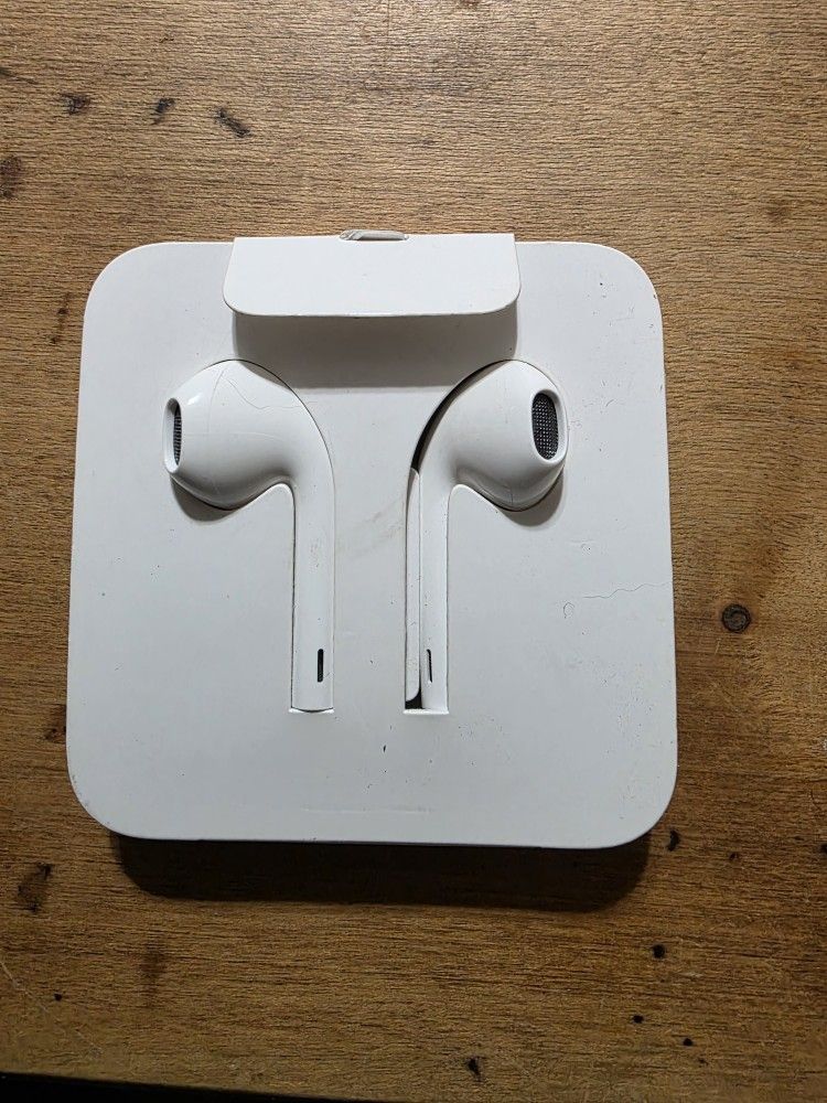 Apple EarPods (Lightning)
