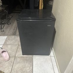 Mini Refrigerator 