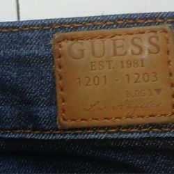 Guess Jeans Women's 27 Regular Denim Dark Wash Brittney Bootcut Stretch Cotton