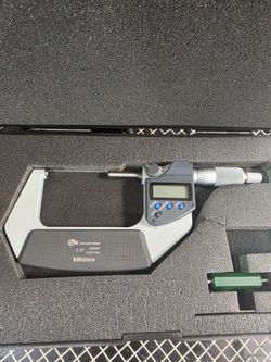 Mitutoyo  digital micrometer